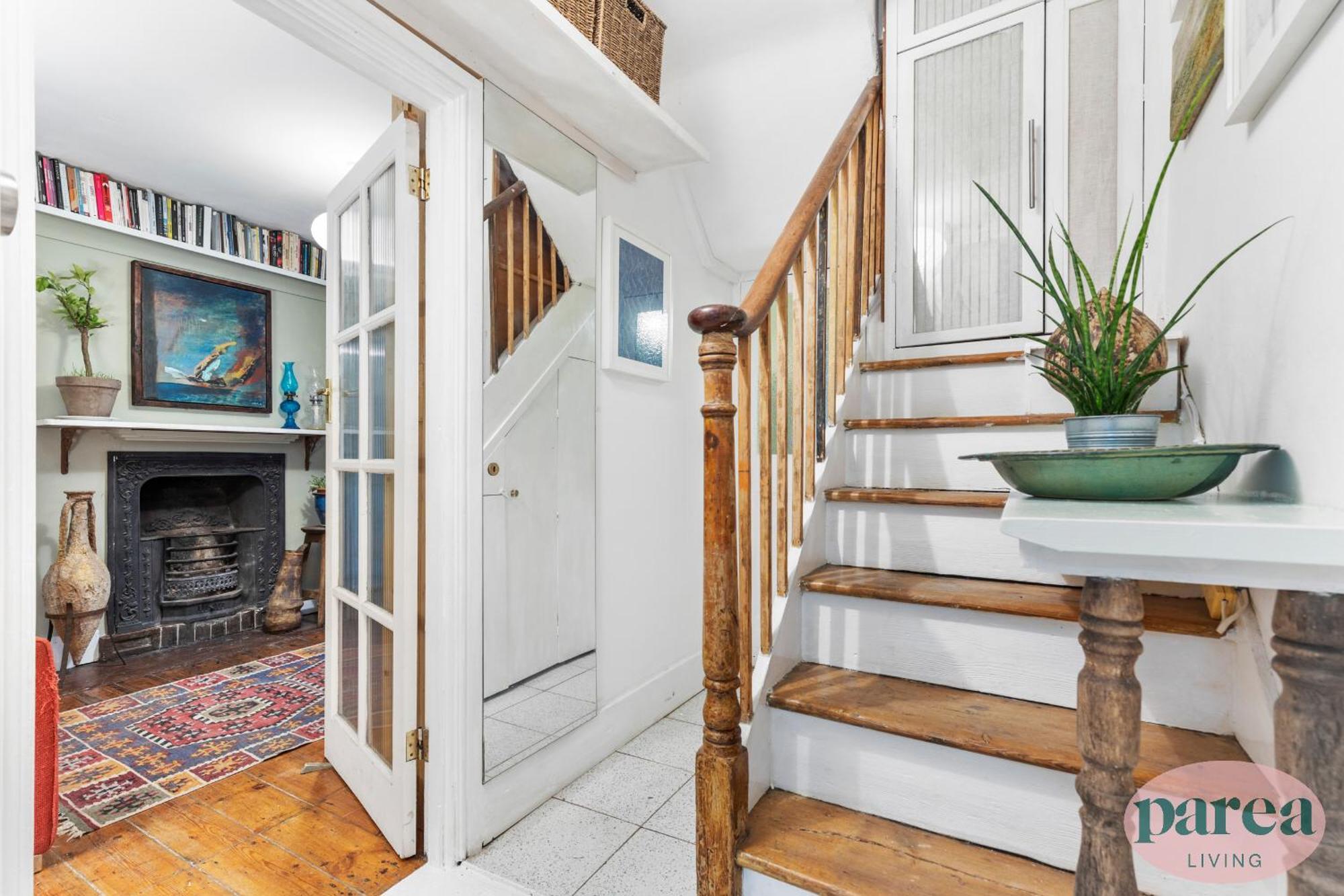 Parea Living - Cosy 1-Bed Artistic Flat At Newington Green ลอนดอน ภายนอก รูปภาพ