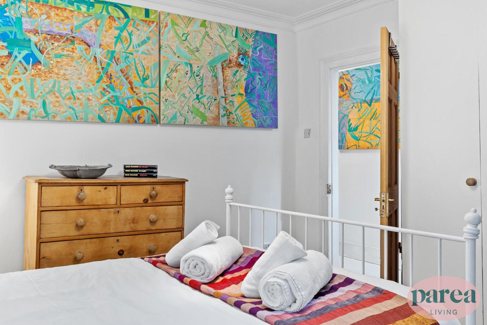 Parea Living - Cosy 1-Bed Artistic Flat At Newington Green ลอนดอน ภายนอก รูปภาพ